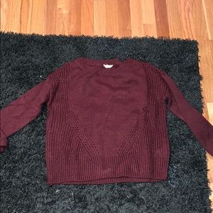 Maroon sweater